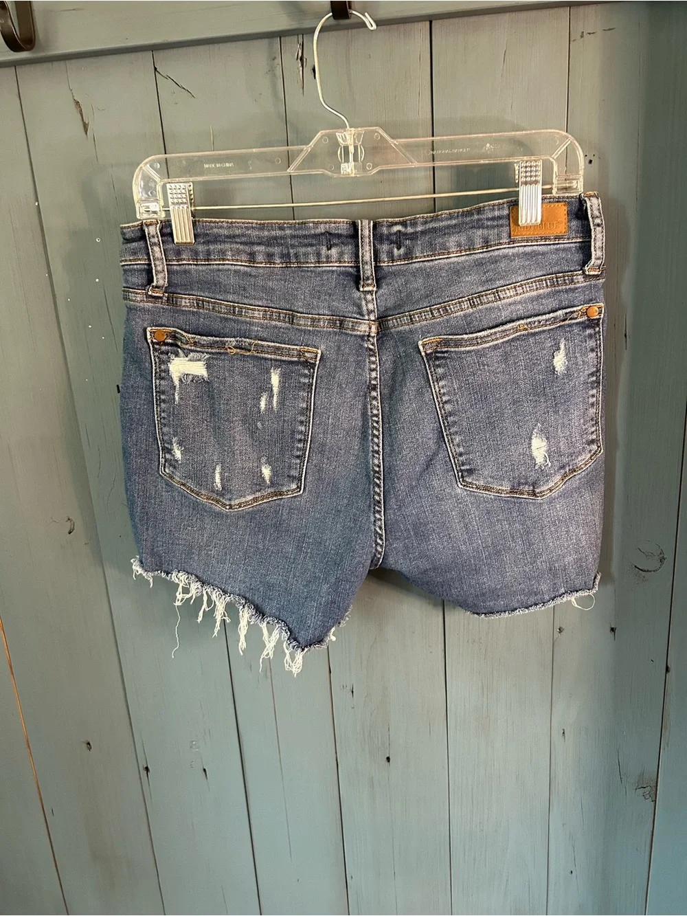 Judy Blue Women's Summer Distressed Denim Shorts - Blue | Size 13/31